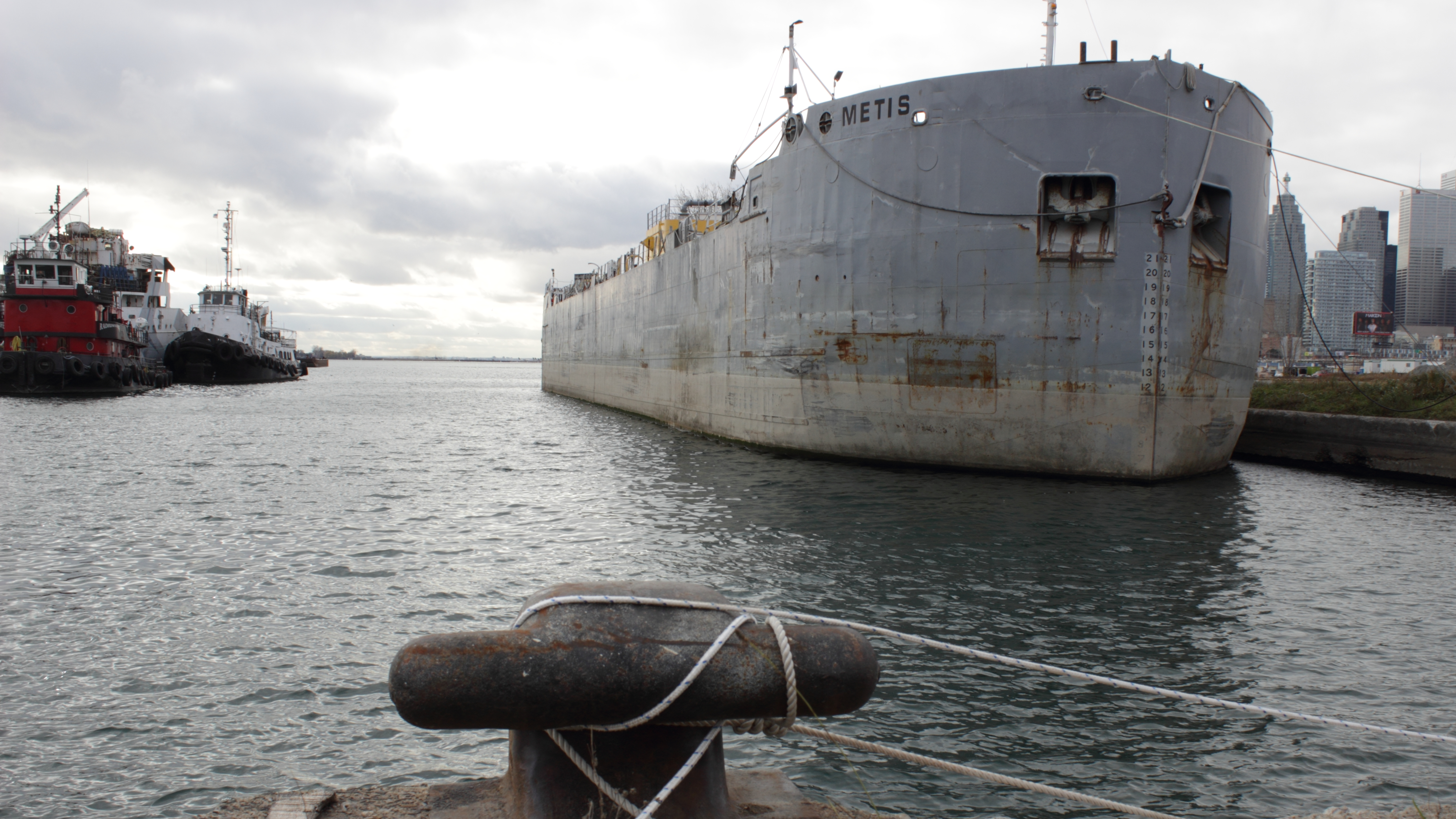 The cement barge Metis, November 14, 2014 in Toronto. Photo: Robin Hamilton